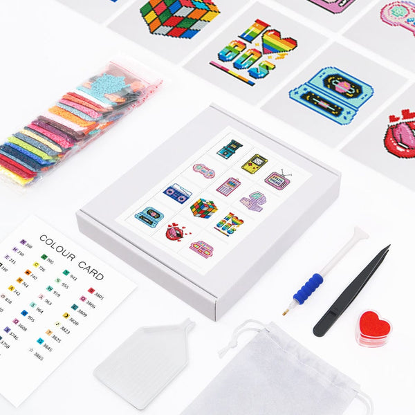 Retro Art, Set of 12 — Mini Diamond Painting Set, product view 5