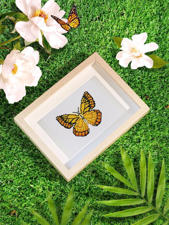 Butterfly Dreams, Set of 12 — Mini Diamond Painting Set, product view 3