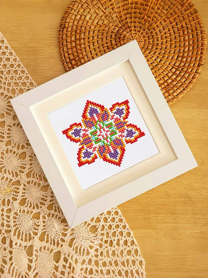 Mandala Magic, Set of 12 — Mini Diamond Painting Set, product view 5