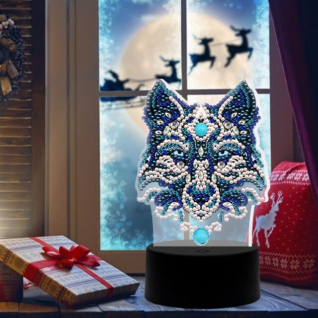Wolf (Design 2369) — Diamond Painting Lamp Kit, product view 2