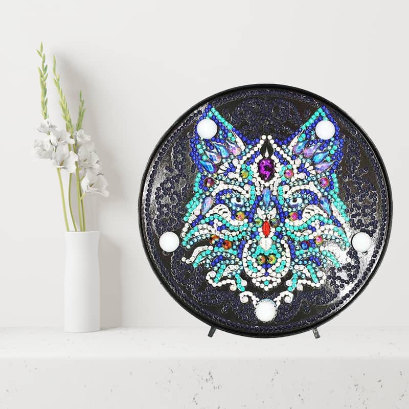 Wolf (Design 2381) — Diamond Painting Lamp Kit, product view 2